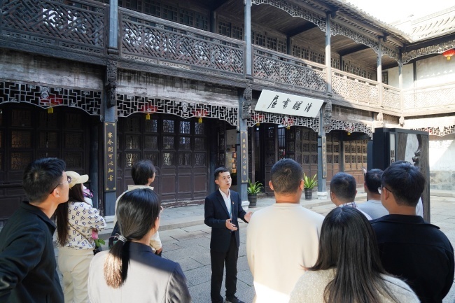 图片8.jpg