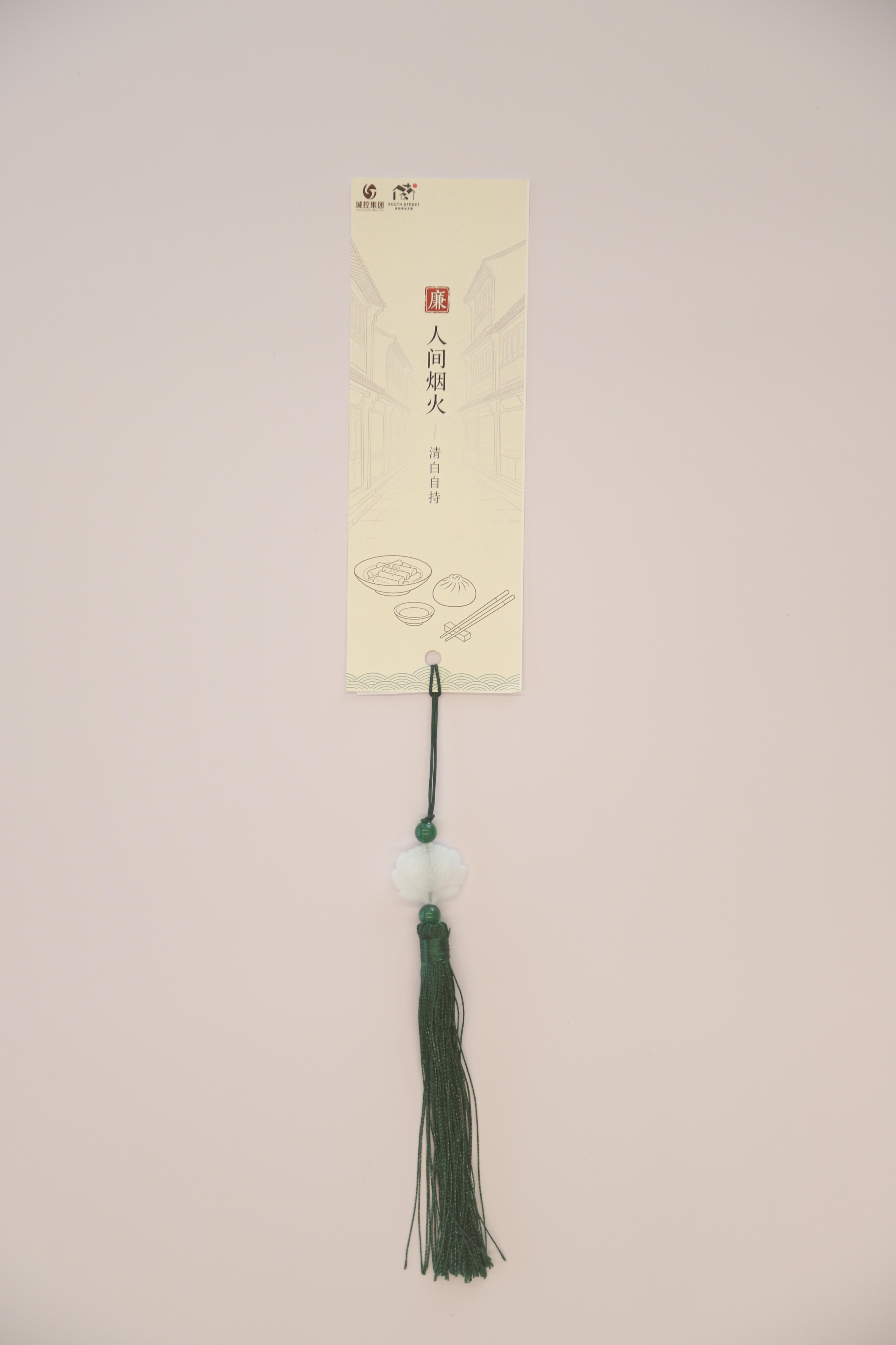 张莉芳.JPG