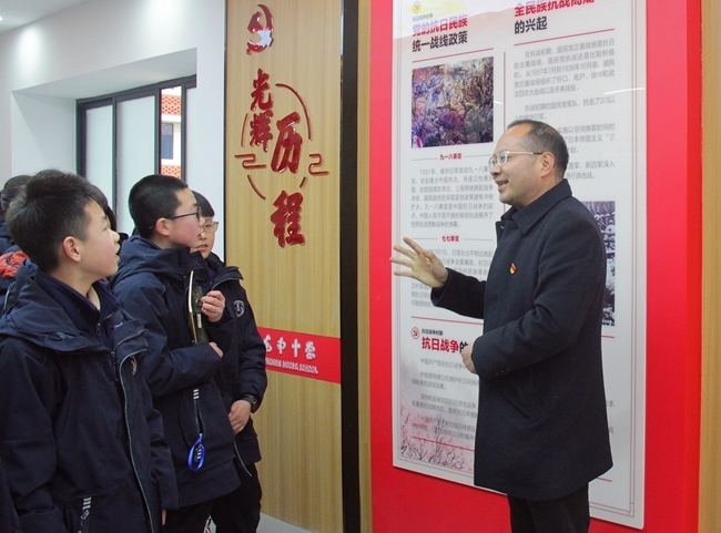 金东_副本.jpg 金东_副本.jpg